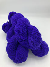 Load image into Gallery viewer, Romeldale* - fingering weight/textured