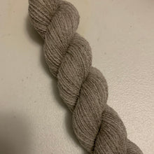 Load image into Gallery viewer, Romeldale* - Fingering (Cascade)